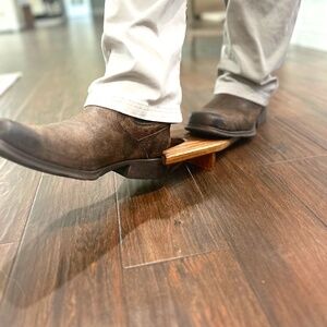 🤠NWT - BOOTJACK - HANDMADE🤠
